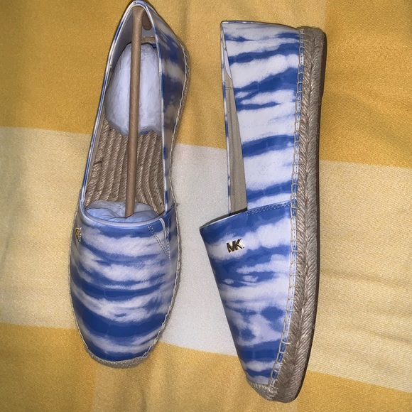 KENDRICK SLIP ON SHOES - Picture 2 of 5